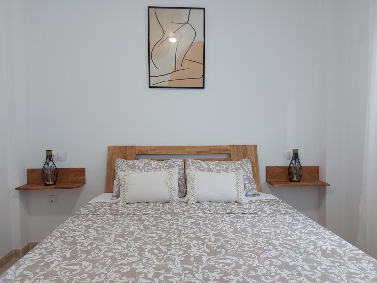 Apartamento En Residencial Con Piscina 엘 캄펠로 외부 사진