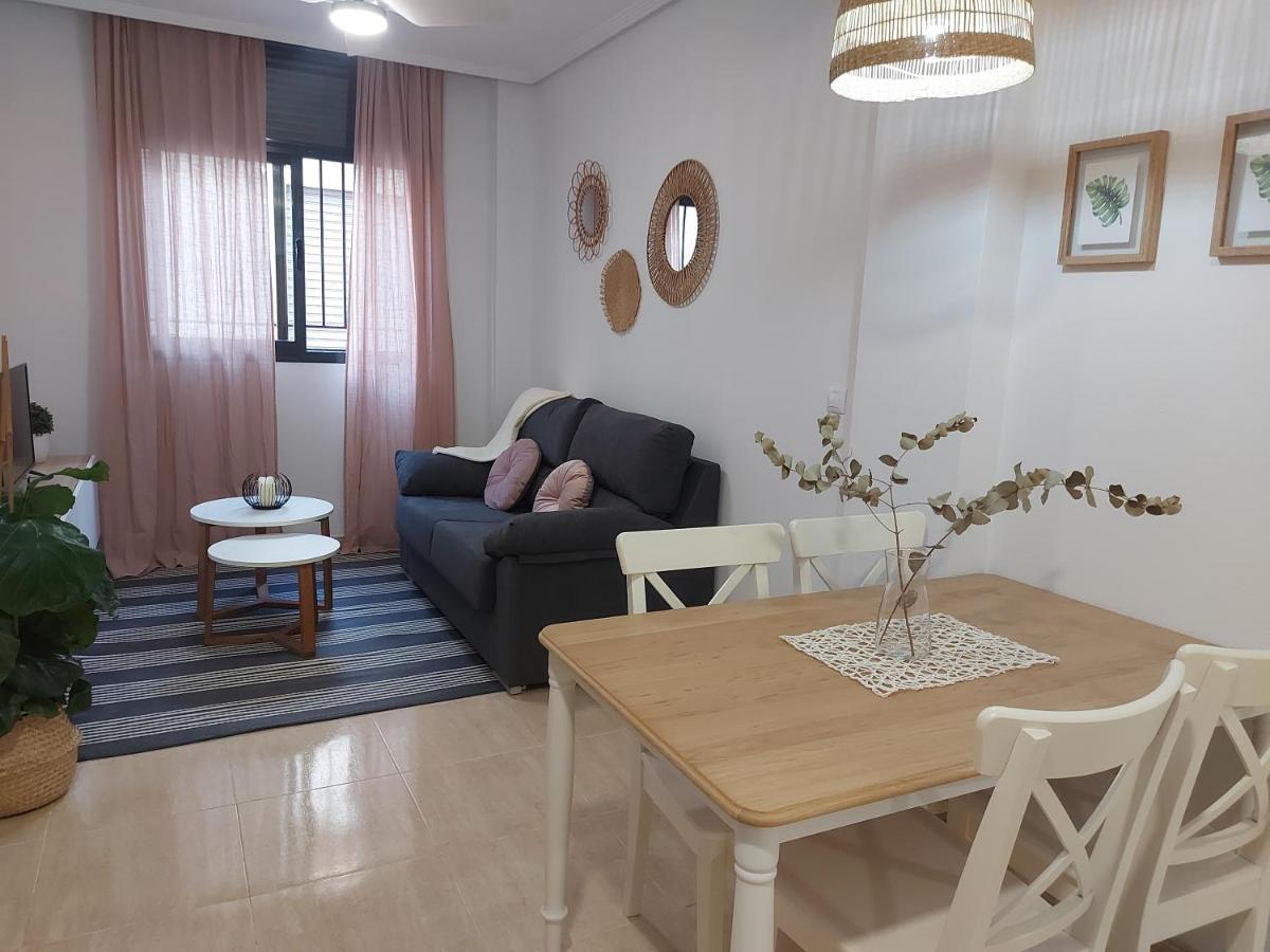 Apartamento En Residencial Con Piscina 엘 캄펠로 외부 사진