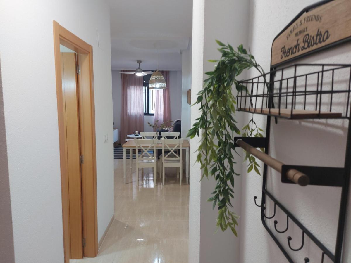 Apartamento En Residencial Con Piscina 엘 캄펠로 외부 사진