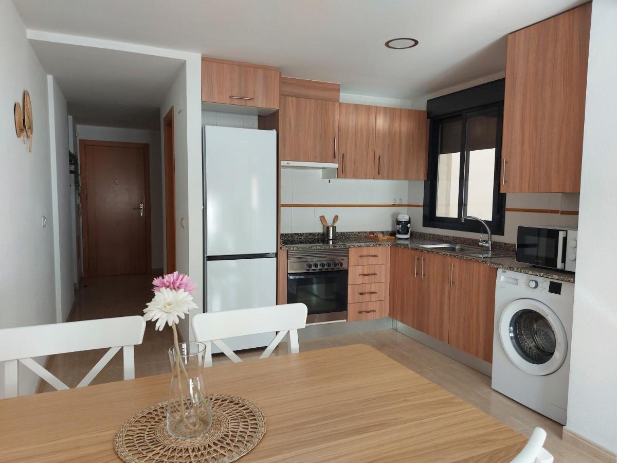 Apartamento En Residencial Con Piscina 엘 캄펠로 외부 사진